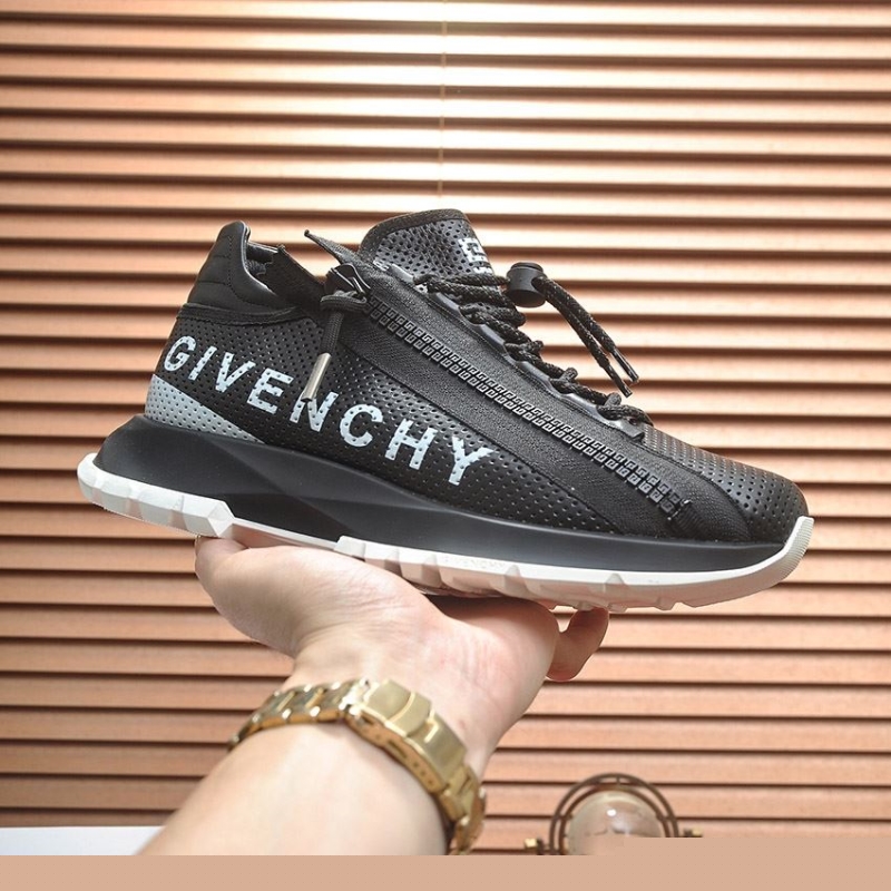 Givenchy Sneakers